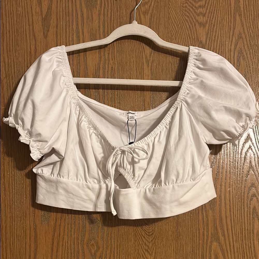 Garage White  Tie Front Puffed Sleeve Crop Blouse NWT Size XL